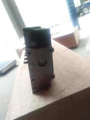 E322 E325 3116 Tête de cylindre du moteur  140-7371 1407371